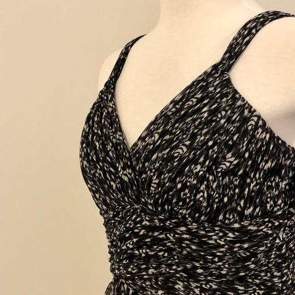 Armani Exchange Black/White Sweetheart Peplum Top - Picture 4 of 15